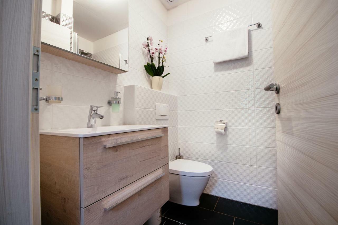 Sunny Rooms Most Na Soci Bagian luar foto